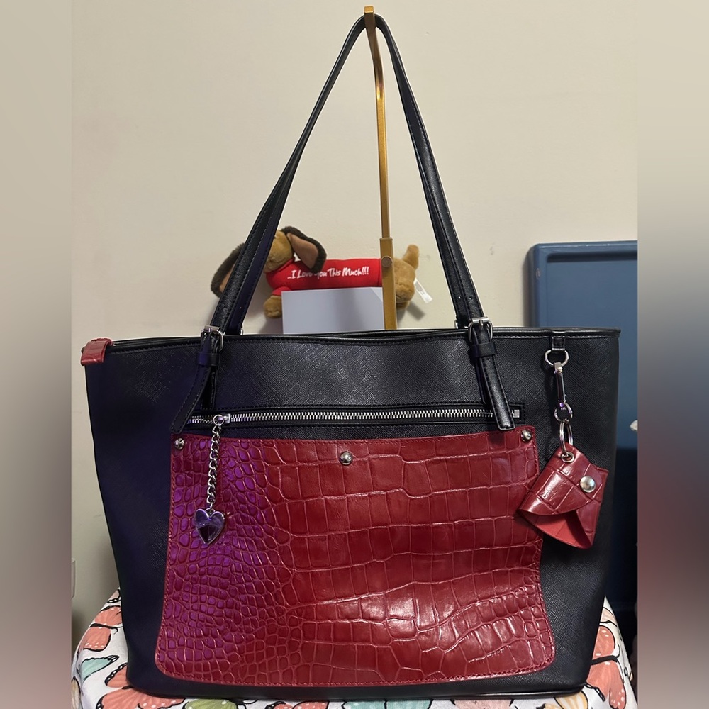 Aurielle red and black faux leather tote bag
